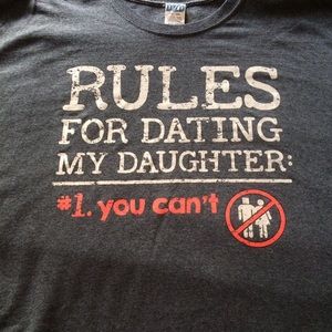 Silly Father’s Day shirt that ALL dad’s need 😬